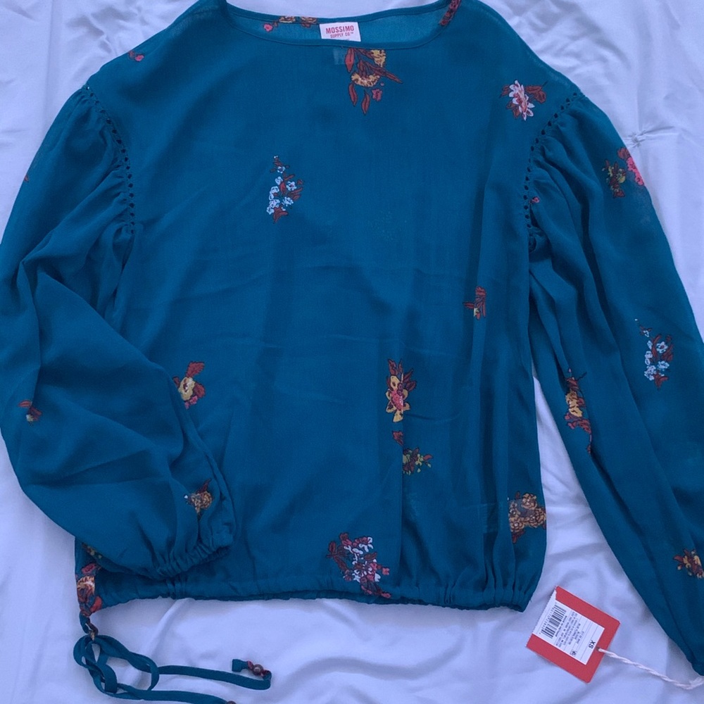 brand new super cute top